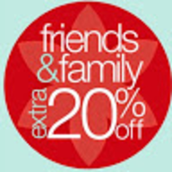 Meet your Posher, Nicole - Picture 1 of 1